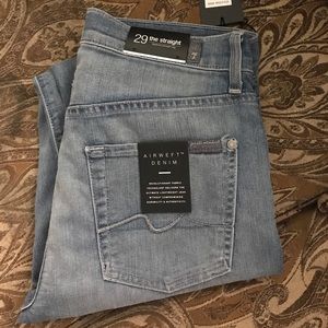 Seven for all mankind