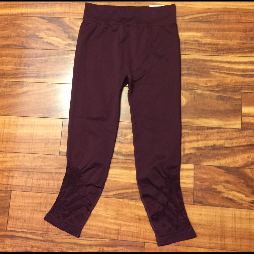 Aerie Move Leggings