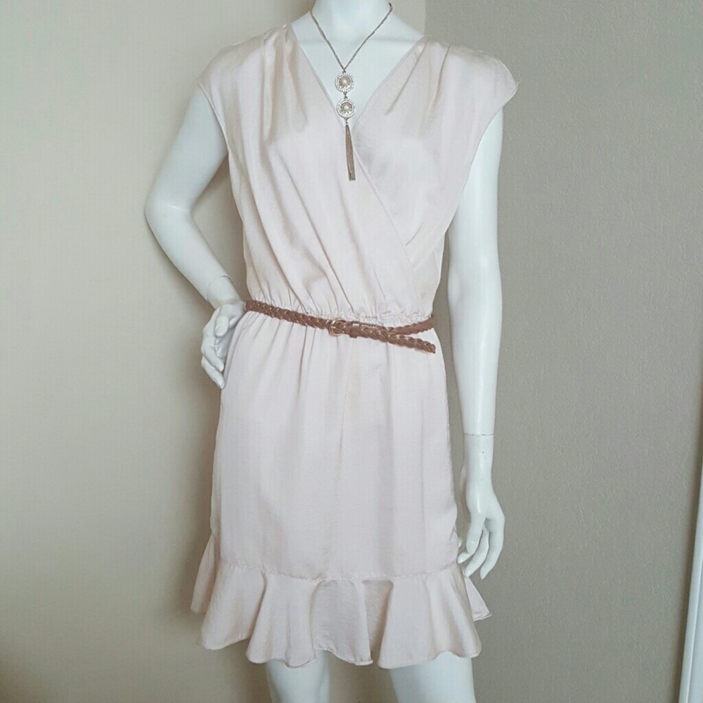 Classy neutral color dress