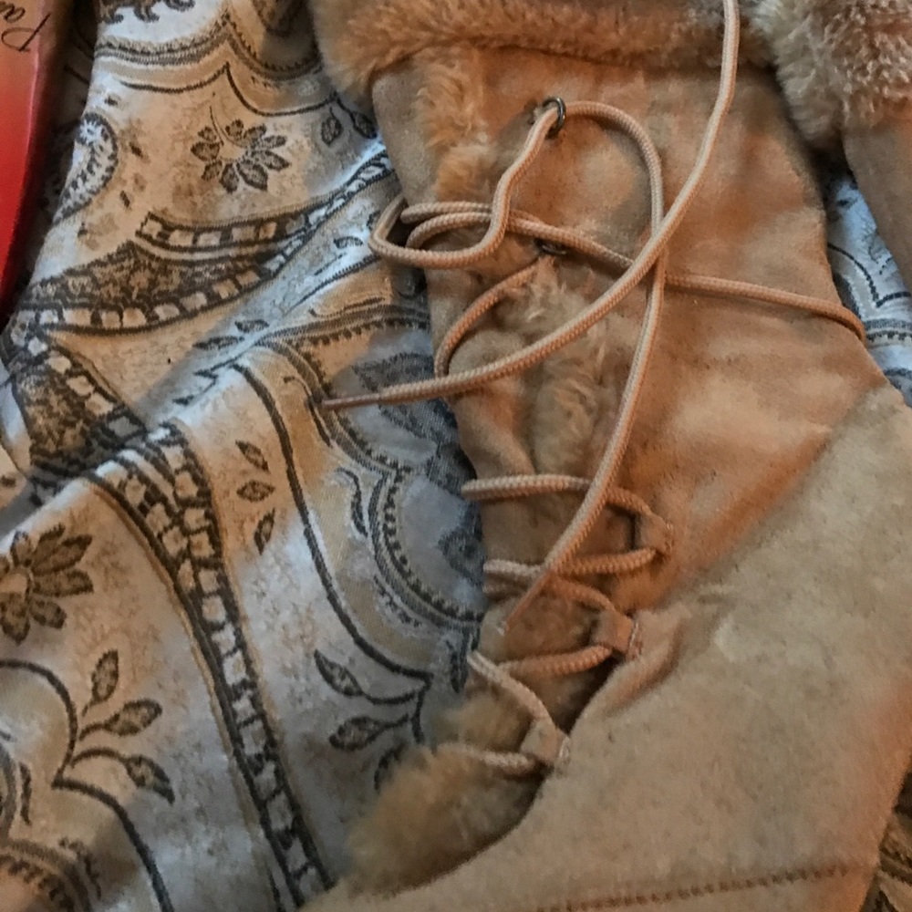 Boots - Picture 2 of 2