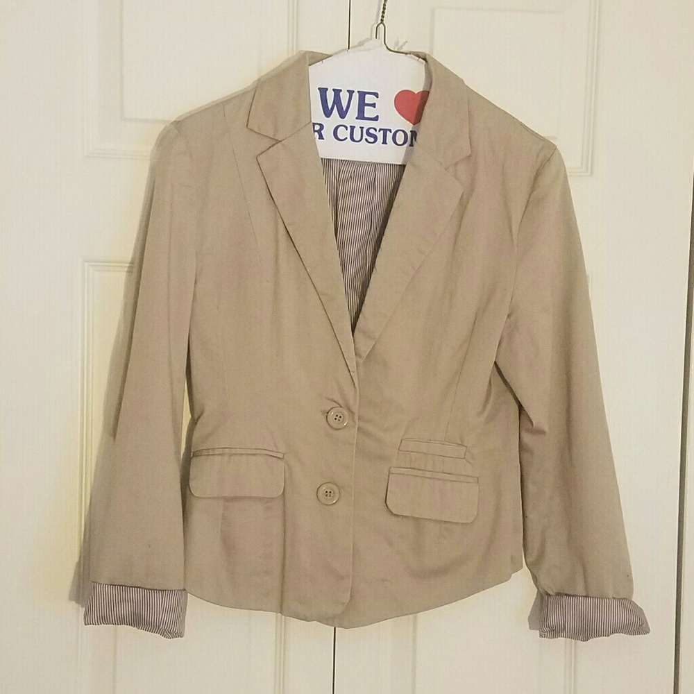 Beige khaki blazer