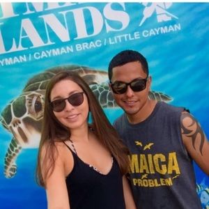 Meet your Posher, Ana