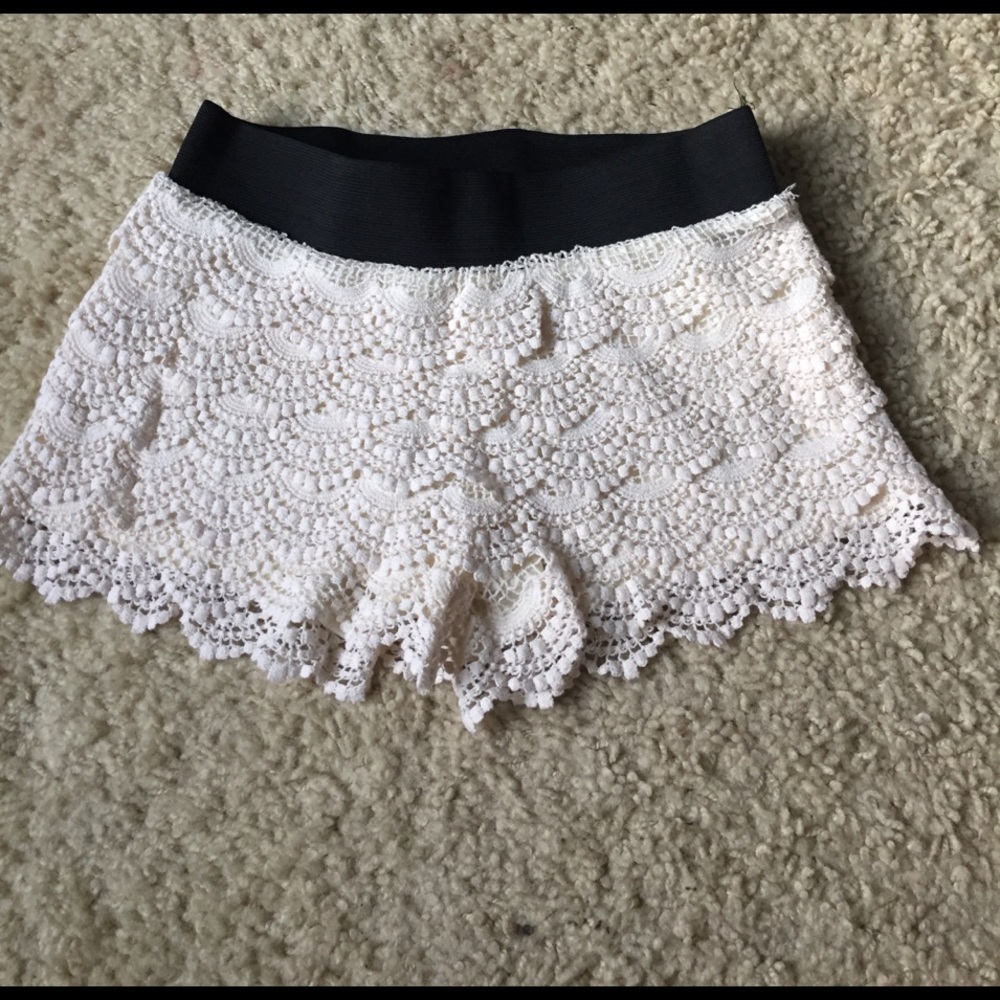 Lace shorts