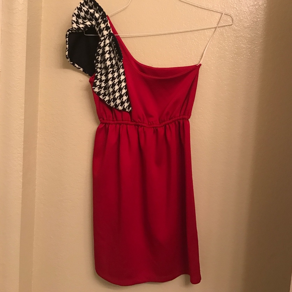 NWT One shoulder red, black, and white dress
