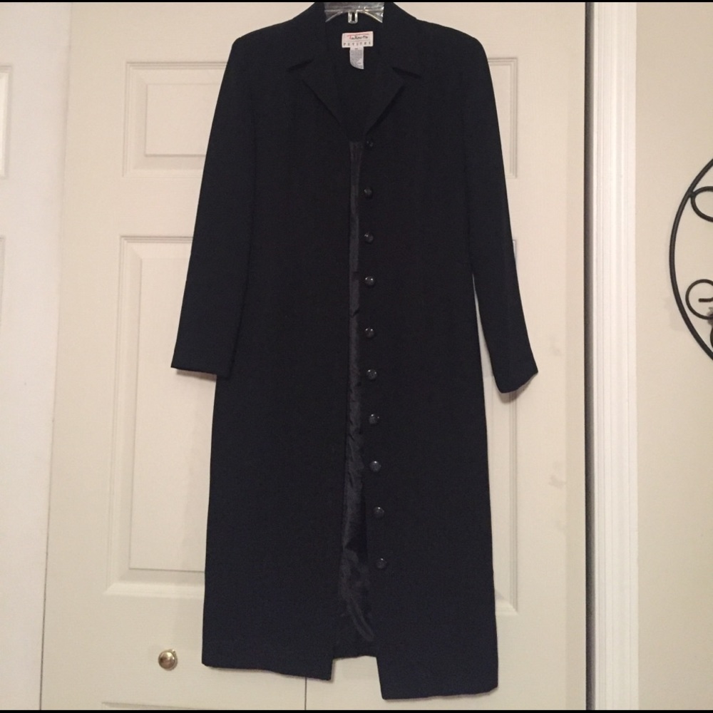 Lightweight black dress coat