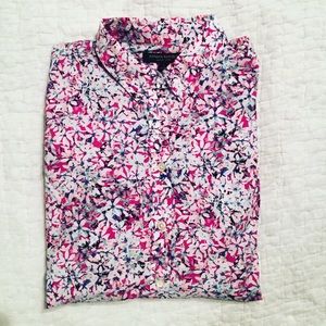 NWOT Banana Republic Dillon Fit Floral Shirt 🌷🌺