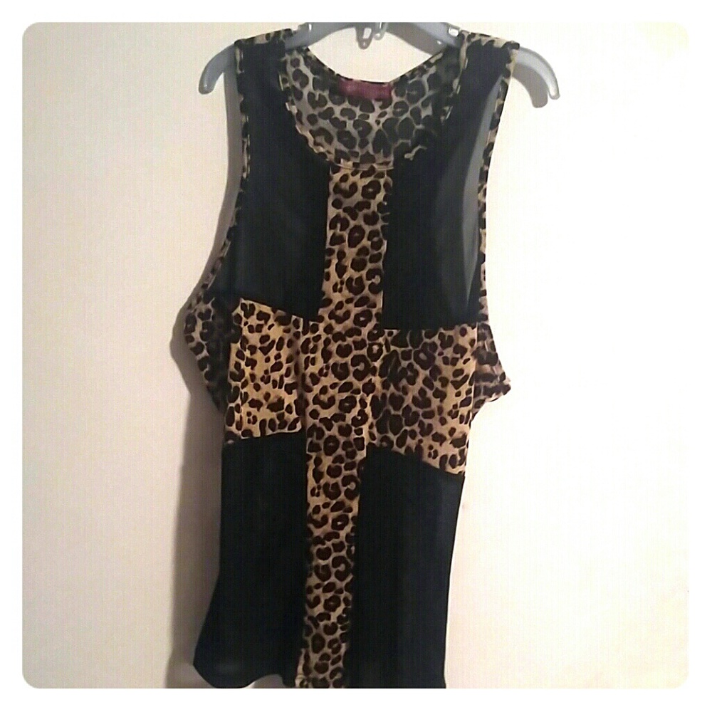 Cheetah print top