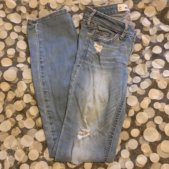 Hollister Straight Leg Jeans - Picture 2 of 4