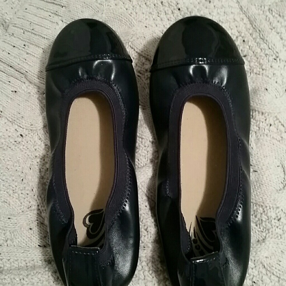 NWOT Childrens Place Navy Shoes NWOT