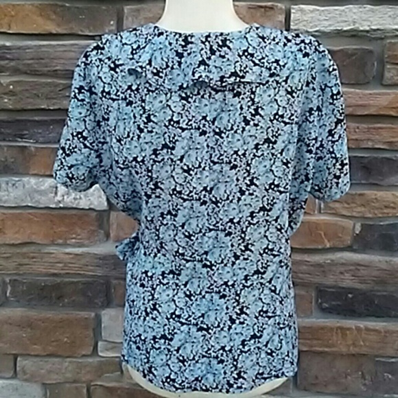 Top - Picture 3 of 4