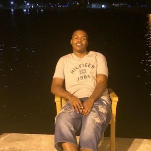 Meet your Posher, Ray