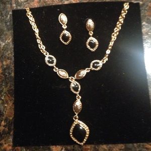 Necklace & earrings pierced