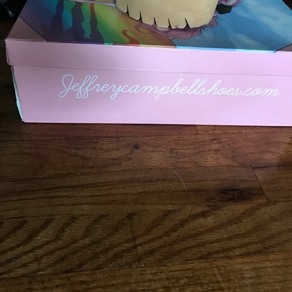 Jeffrey Campbell Mulder - Picture 3 of 3