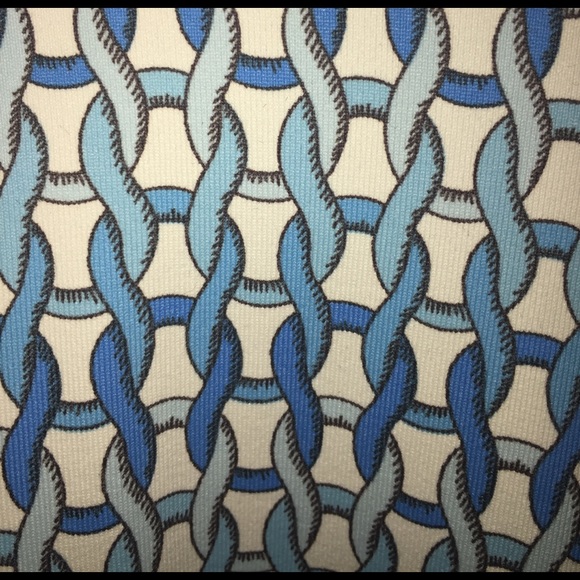 J.McLaughlin Catalina crew neck top size L - Picture 2 of 7