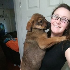 Meet your Posher, Valorie