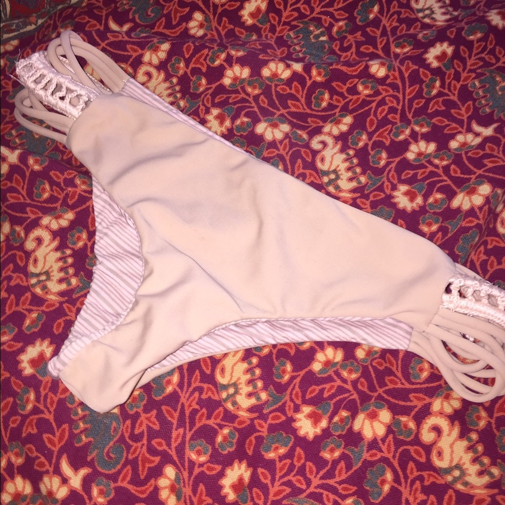 Acacia pikake bottoms