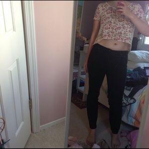Floral lace crop top