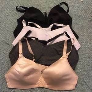 Set of 5 nursing bras