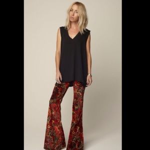 NWT RARE Velvet Novella Royale Paisley Bells