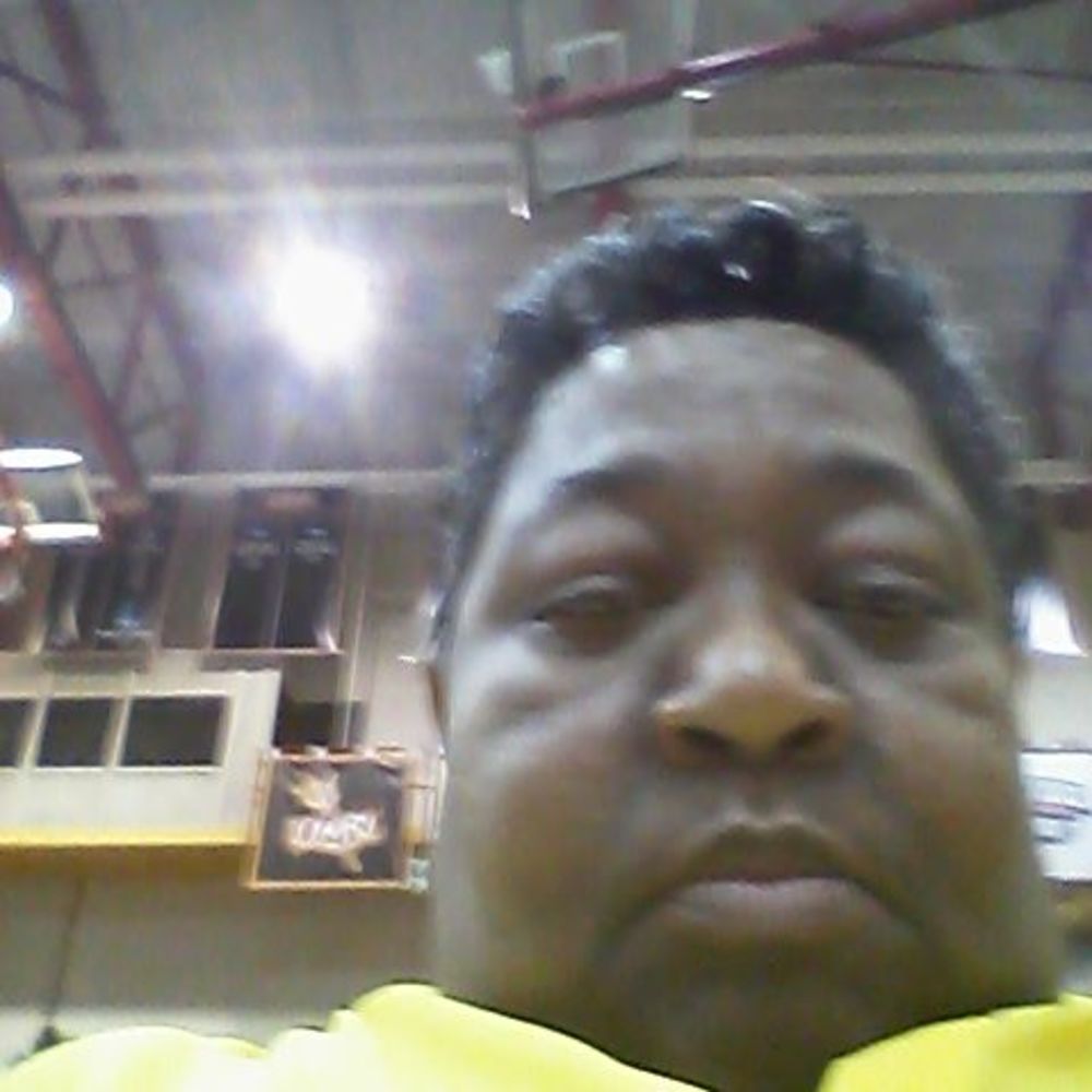 Meet your Posher, Cynthia