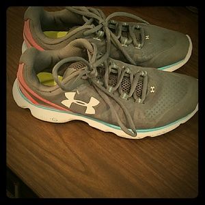 Under Armour cross trainers