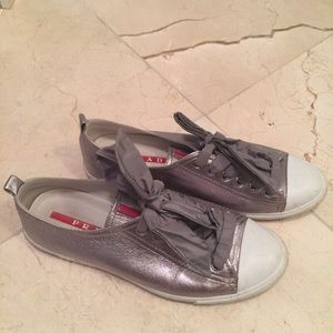 Auth PRADA leather sneakers size 6.5