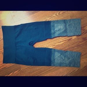 Lululemon short leggings.