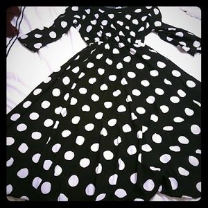Polka dot dress (READ DESCRIPTION PLEASE) NWOT
