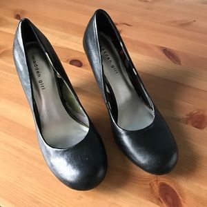 Steve Madden Matte Black Heels