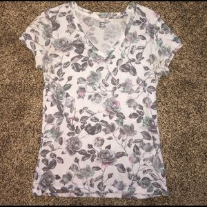 Floral tshirt