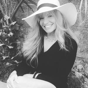 Meet your Posher, Robyn