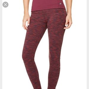 Alo Airbrush Leggings, Garnet Spacedye, Medium