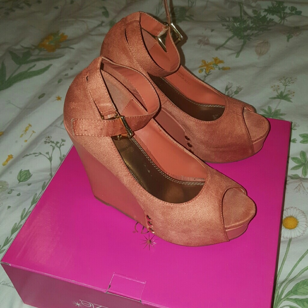 Faux burnt orange suede peep toe platform