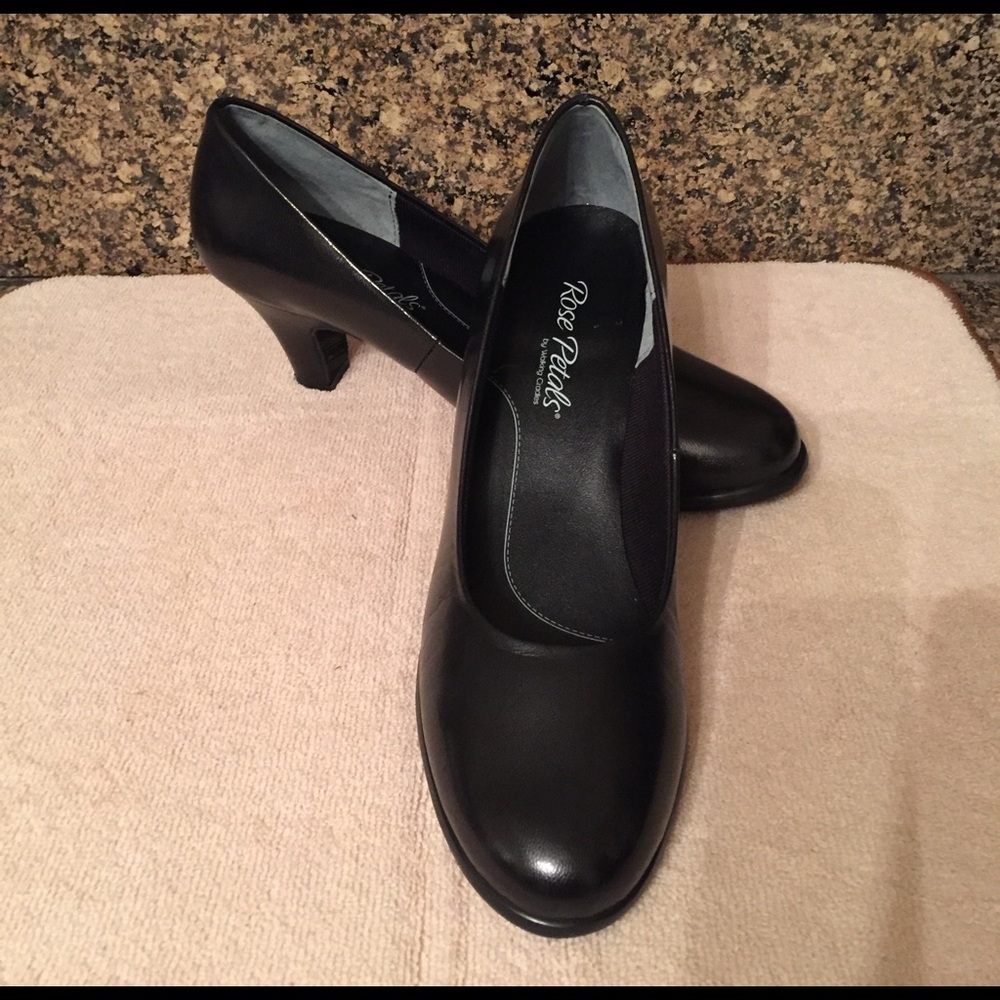 Black Pumps kid leather