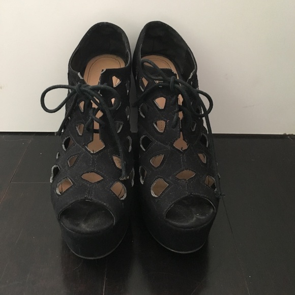 SOLD❌ Black Wedges - Picture 1 of 4