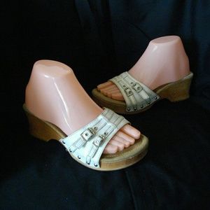 White Steve Madden 7  Buckles Sandals Block Heel -- Final Price