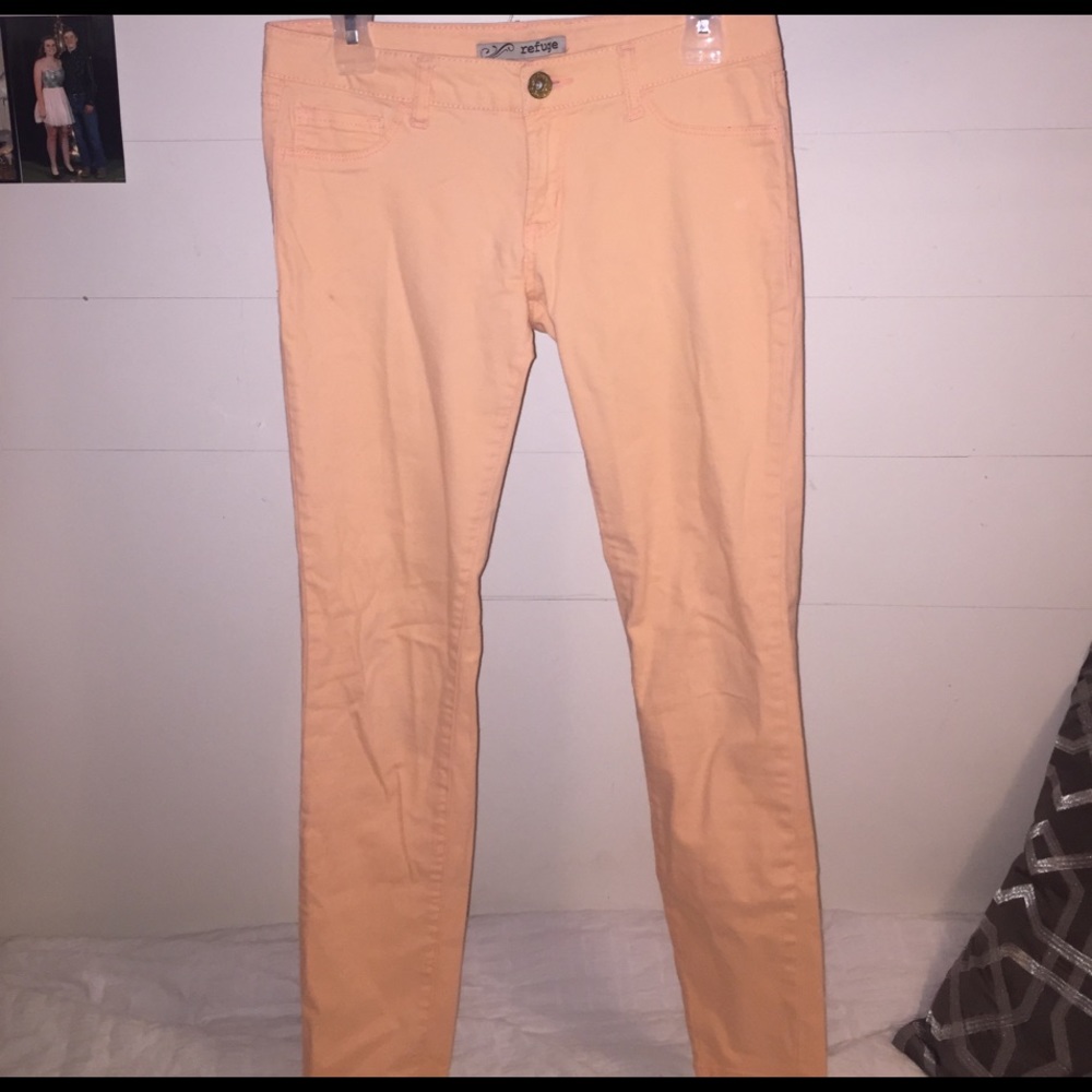 Coral jeans