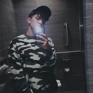 Meet your Posher, Anthony