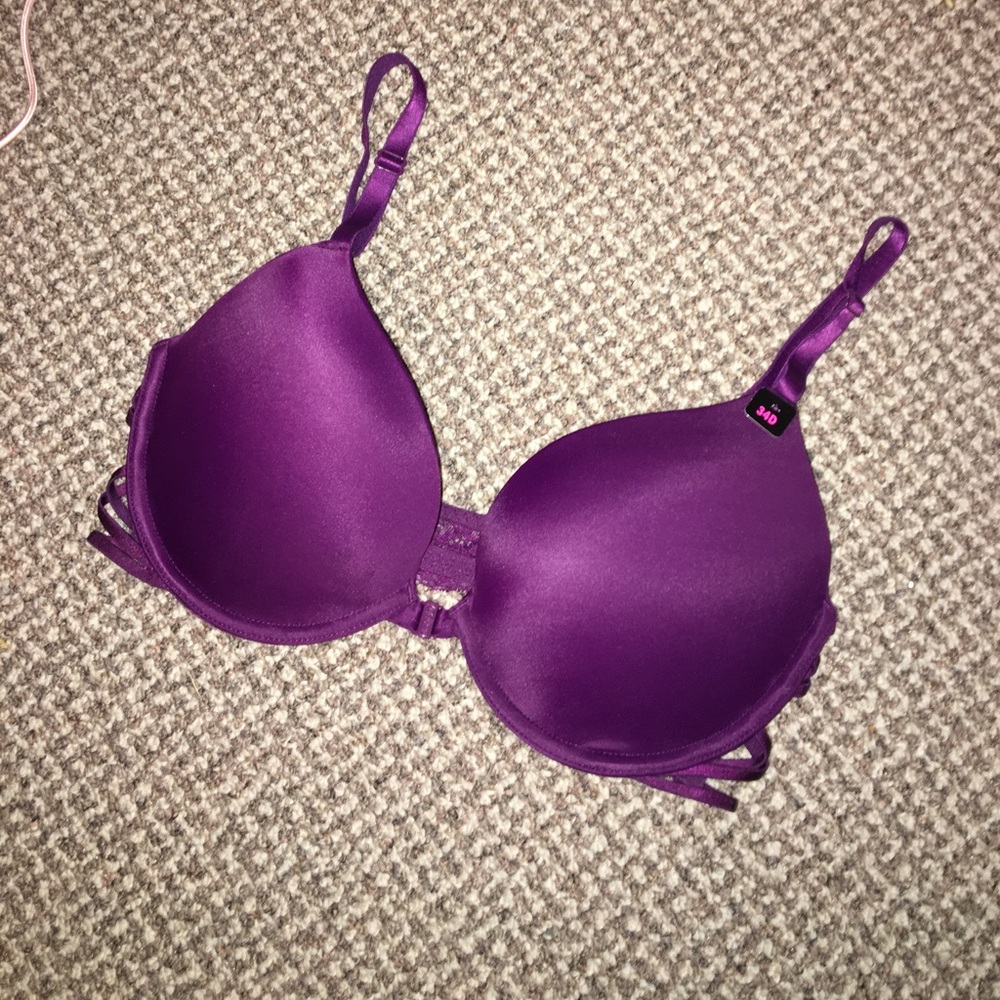 NEW WITH TAGS bra