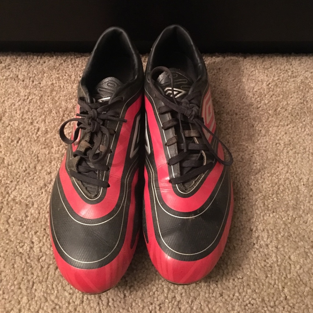 Umbro soccer cleats. Size 11.5