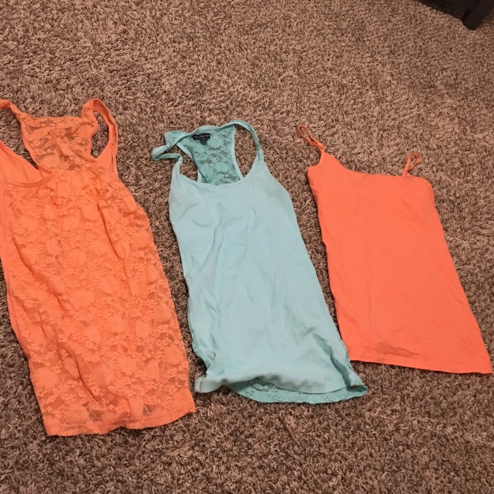 Tank top bundle.