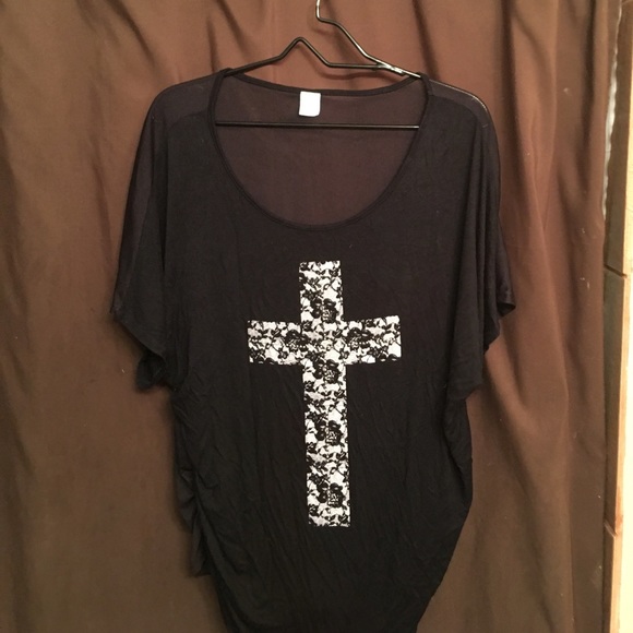 Black cross shirt, mesh back - Picture 1 of 4