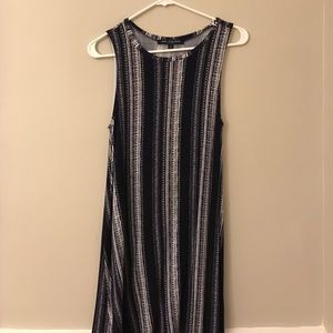 Sleeveless dress