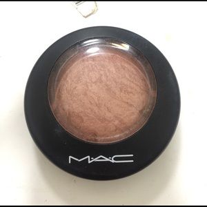 Mac skinfinish cheeky bronze