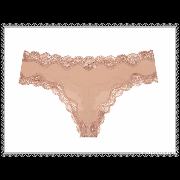 ❤Victoria's Secret Lace Trim Thong Panty❤ - Picture 2 of 2