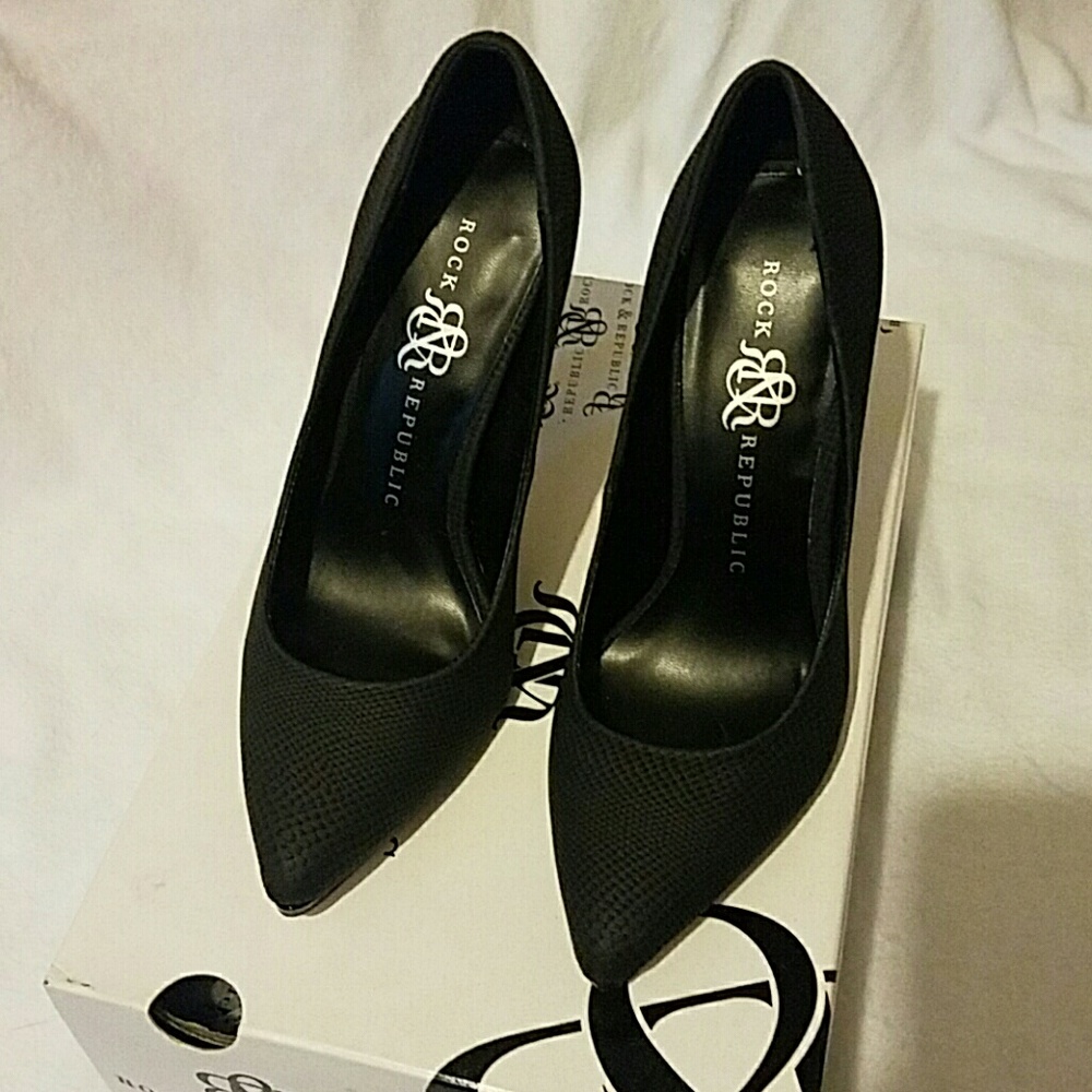 Black Rock n Republic Arabella heels size 6