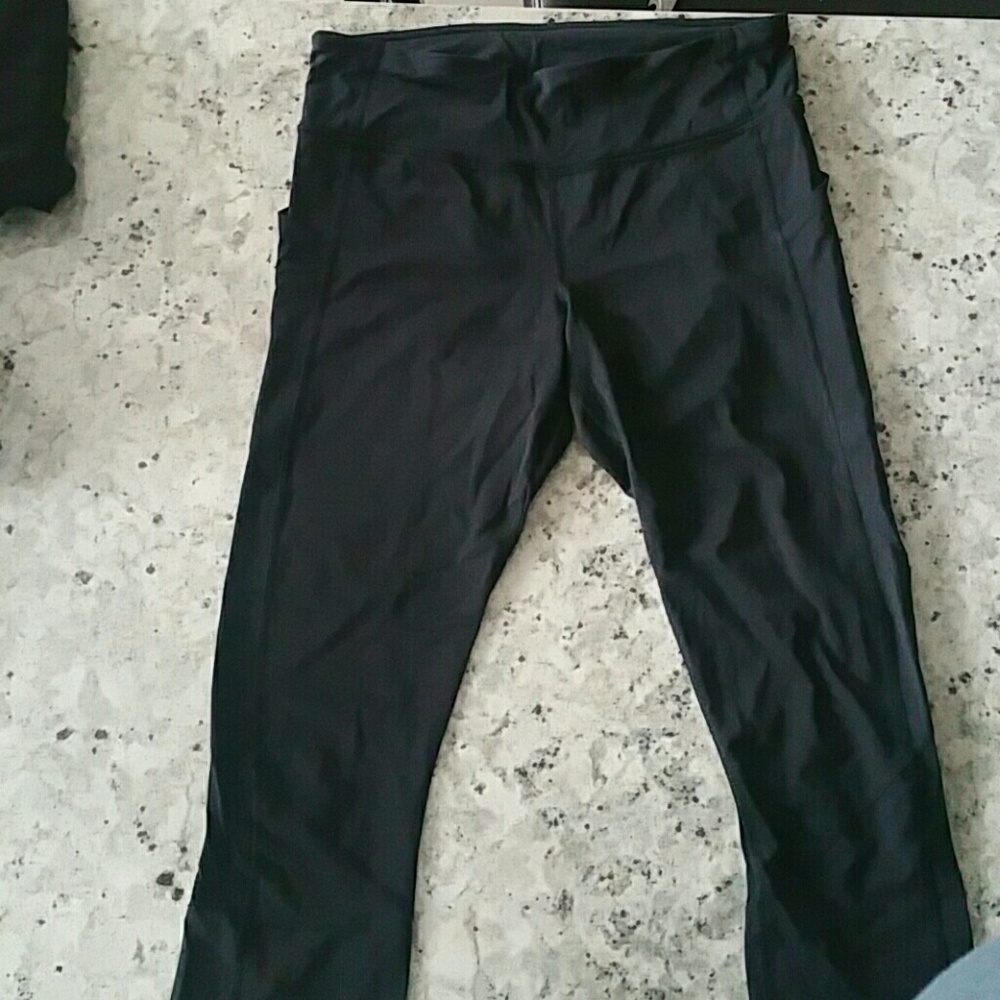 Lululemon Pace Rival Crops