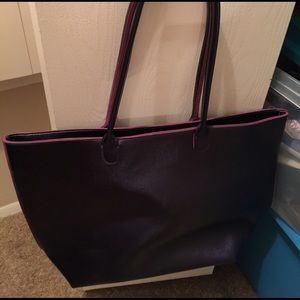 Purplish blue tote