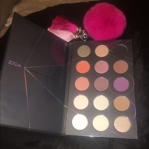 FINAL SALE !!!!!! ZOEVA PALETTE