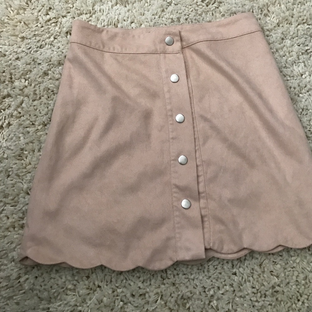 *SOLD* Dusty Pink SM Skirt Scalloped Bottom [SOLD]